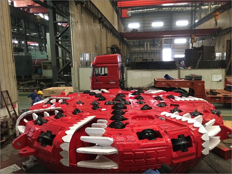 隧道股份tbm刀盘及盾体待发状态